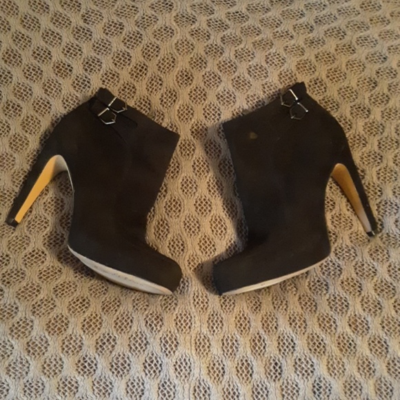 Sam Edelman Shoes - 🤩 Sam Edelman ankle boots/booties.